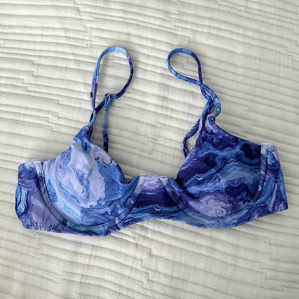 Brand new bikini top
